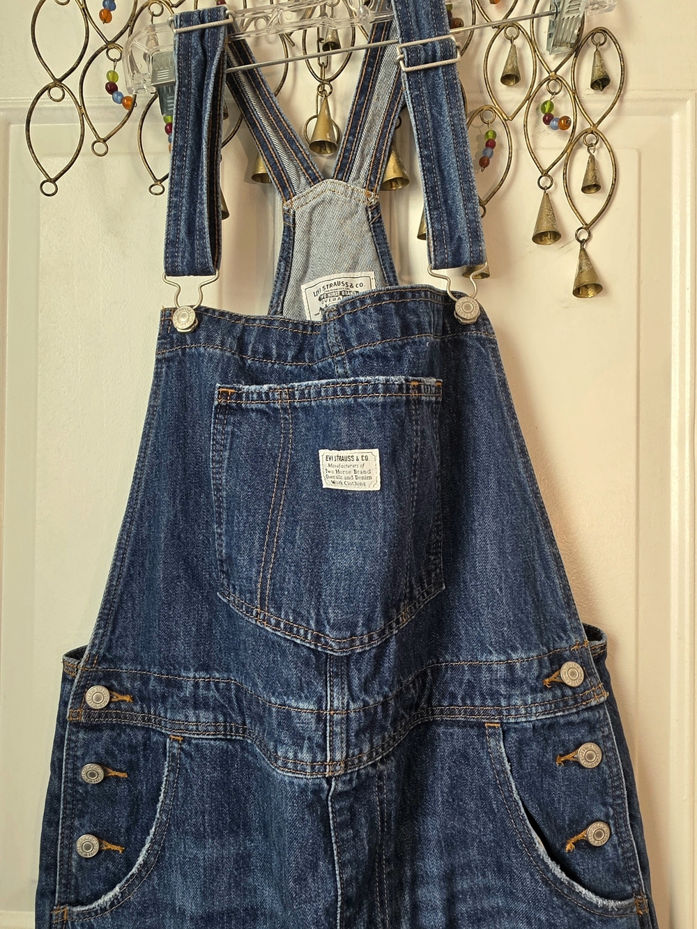 Levi's Vintage Cut Denim Overalls Womens L Med-Dark Wash Relaxed Straight Leg - Picture 6 of 16